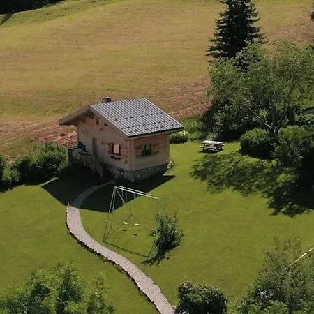 Cosy With Garden Chalet Notre-Dame-de-Bellecombe