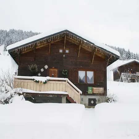 Chalet In Notre-dame Near Lift